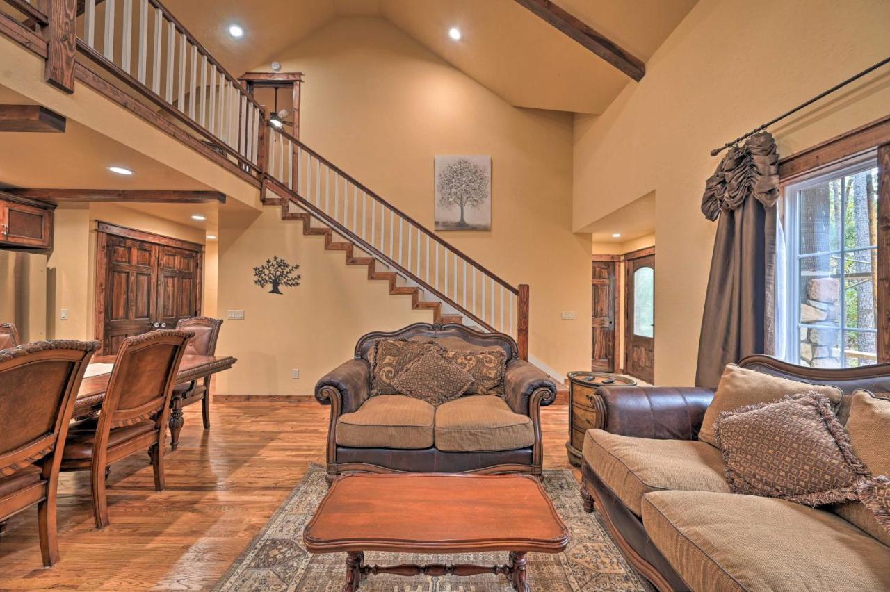 Tudor-Style Broken Bow Cottage With Hot Tub And Decks! Stephens Gap Exterior photo