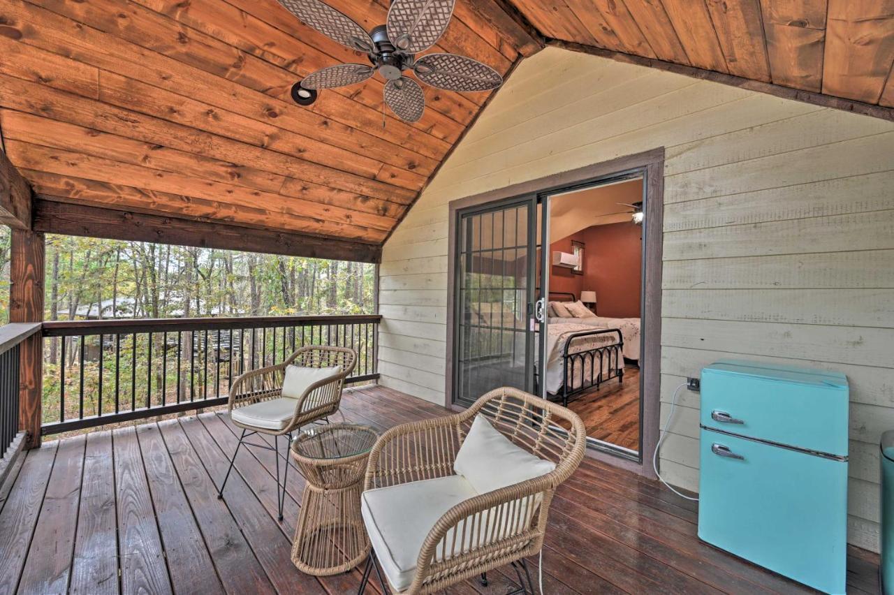 Tudor-Style Broken Bow Cottage With Hot Tub And Decks! Stephens Gap Exterior photo